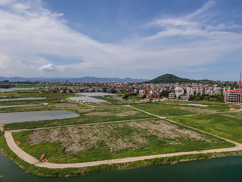 乡村河流与湿地