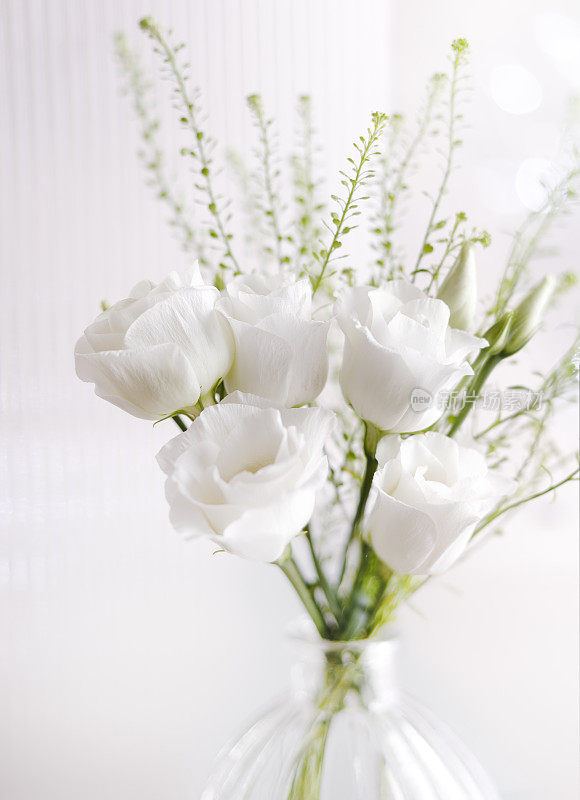白玫瑰花束