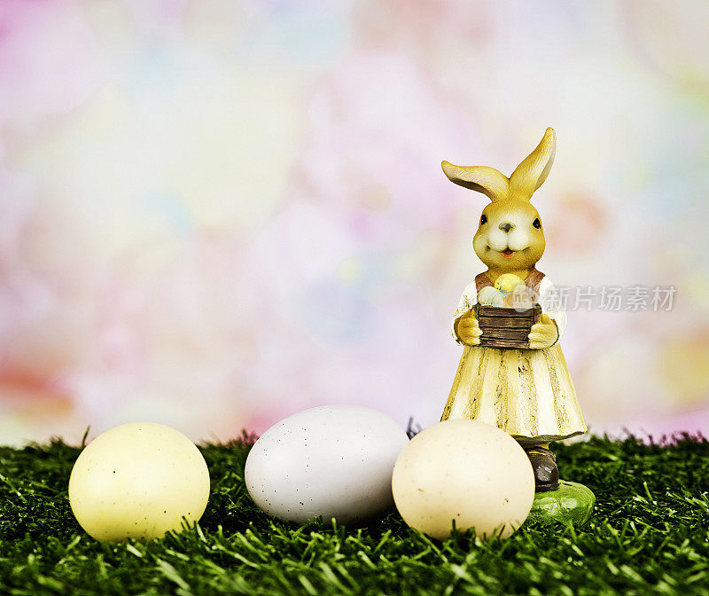 复活节兔子和彩蛋