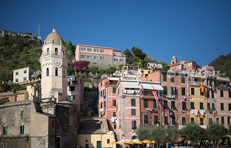 风景丰富的村庄Vernazza，五店