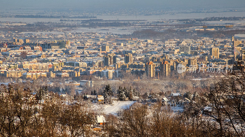 冬季美景诺维萨德，塞尔维亚