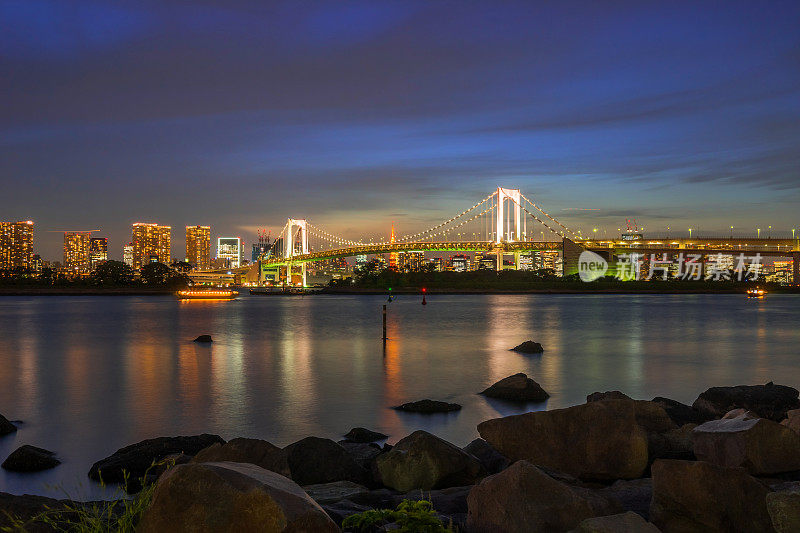 日本东京台场彩虹桥