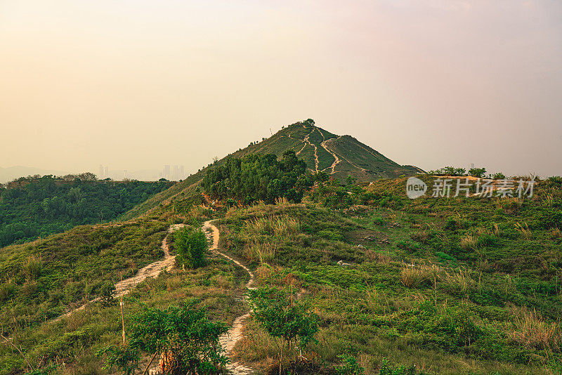 山间小路