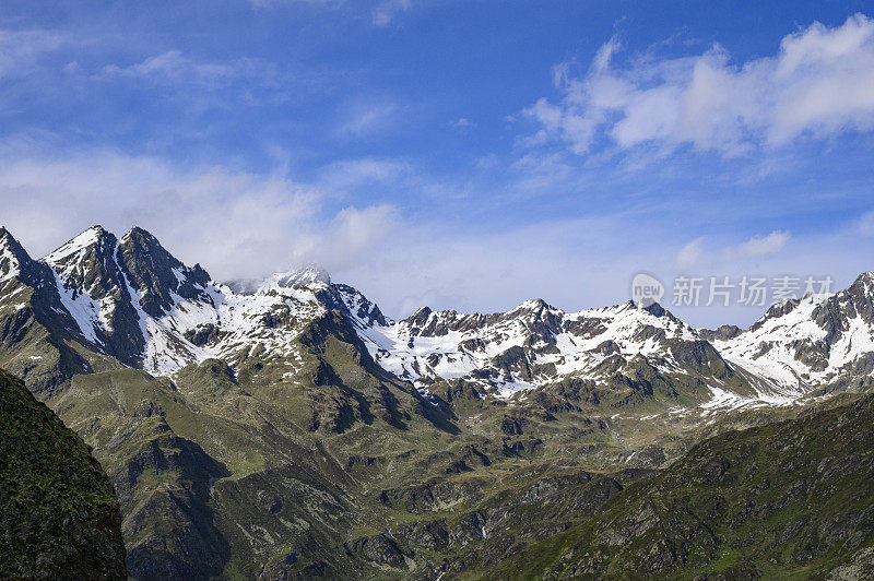 高山景观沿着Timmelsjoch高山口