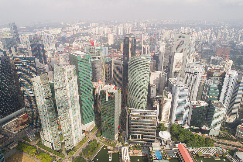 空中视野的城市天际线在新加坡市中心CBD中心