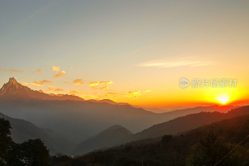 安娜普纳峰在尼泊尔喜马拉雅山