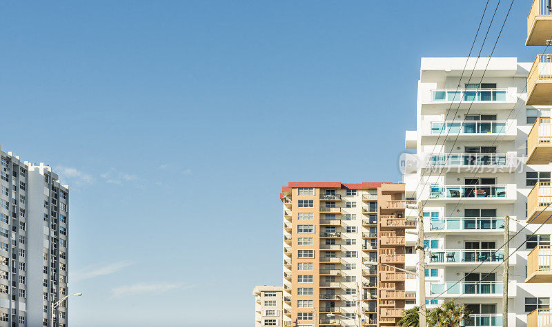 阳光明媚的好莱坞海滩佛罗里达住宅建筑房地产房地产美国