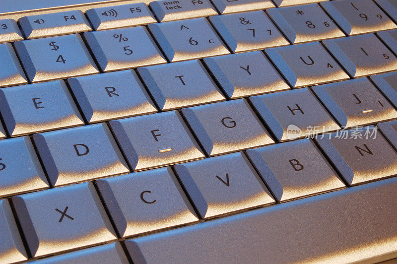 苹果笔记本电脑键盘