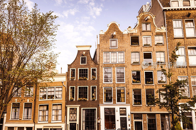 阿姆斯特丹的荷兰运河大厦