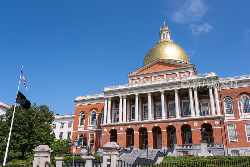 马萨诸塞州议会大厦位于马萨诸塞州波士顿