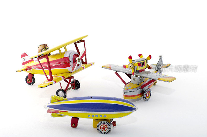 锡玩具:飞机，齐柏林飞艇