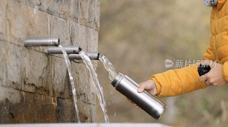使用来自高山天然泉源的淡水。