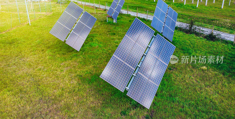 山区的太阳能电池板。绿色环保能源。