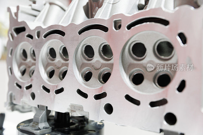 汽车零部件盖件铸造