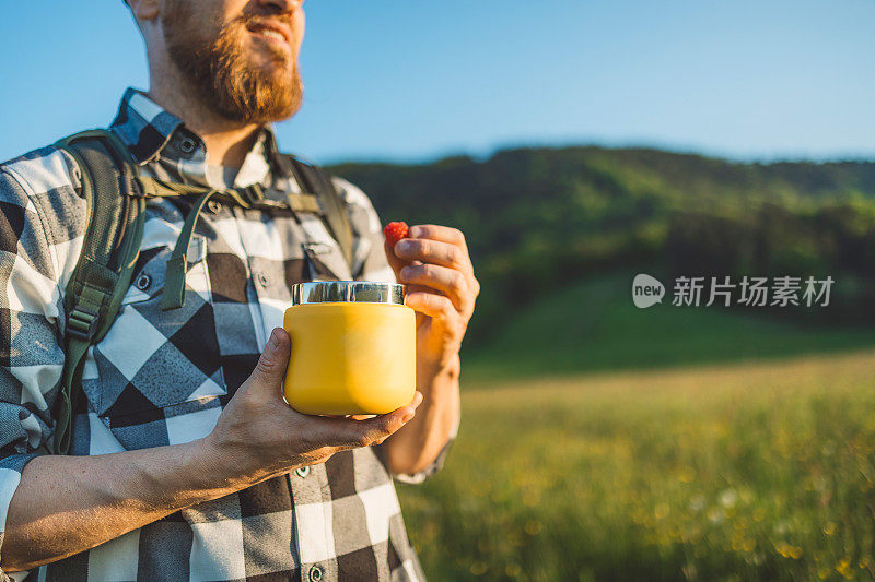 可重复使用的食物容器特写