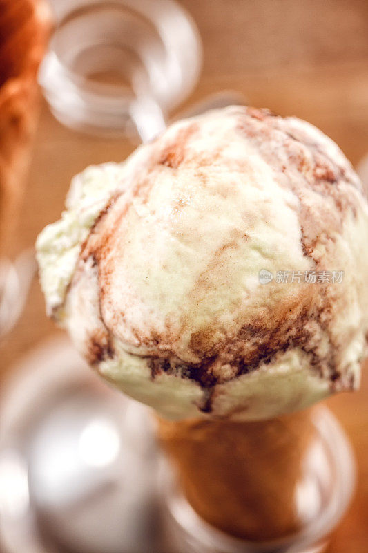 开心果巧克力冰淇淋