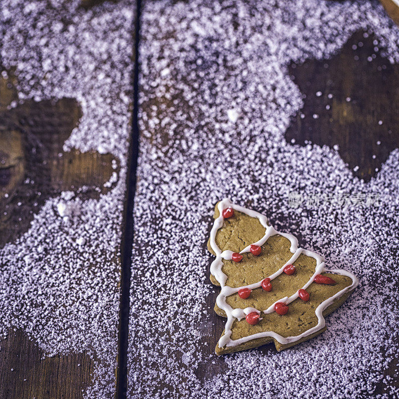 糖粉姜饼装饰木质背景