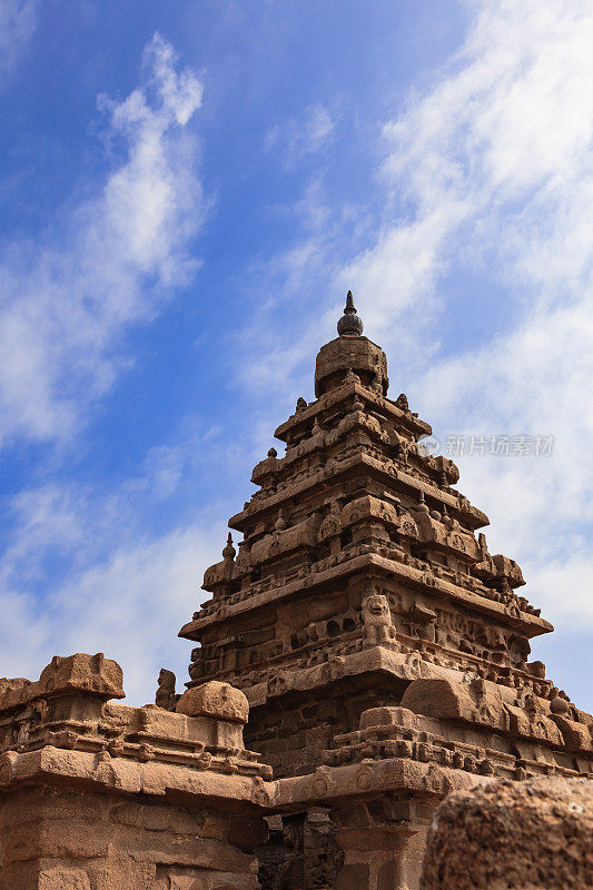 马哈巴利普兰，印度——有1300年历史的海岸寺庙的古普兰
