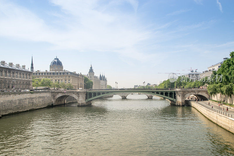 法国巴黎的塞纳河