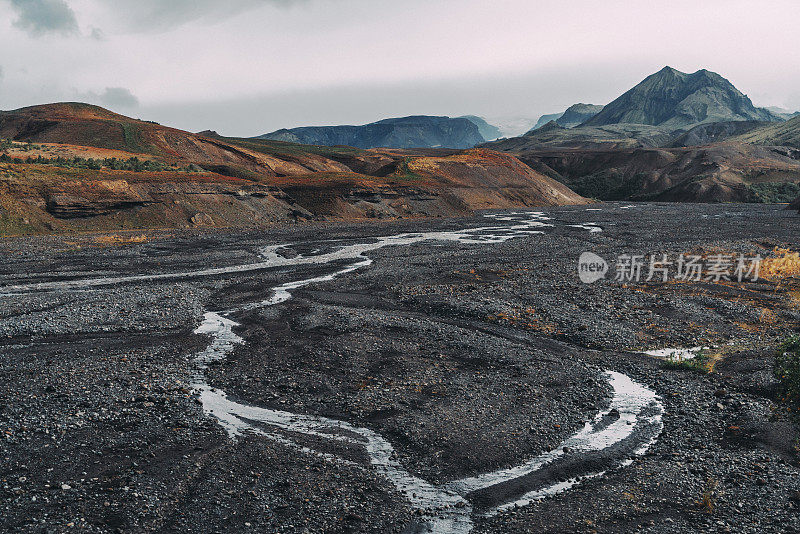 日落时分的Thórsm?rk河谷风景