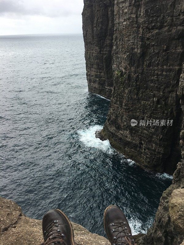 特吕拉尼帕周围的法罗群岛景观