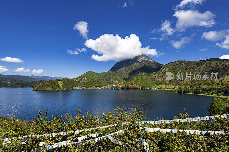 泸沽湖和格目山