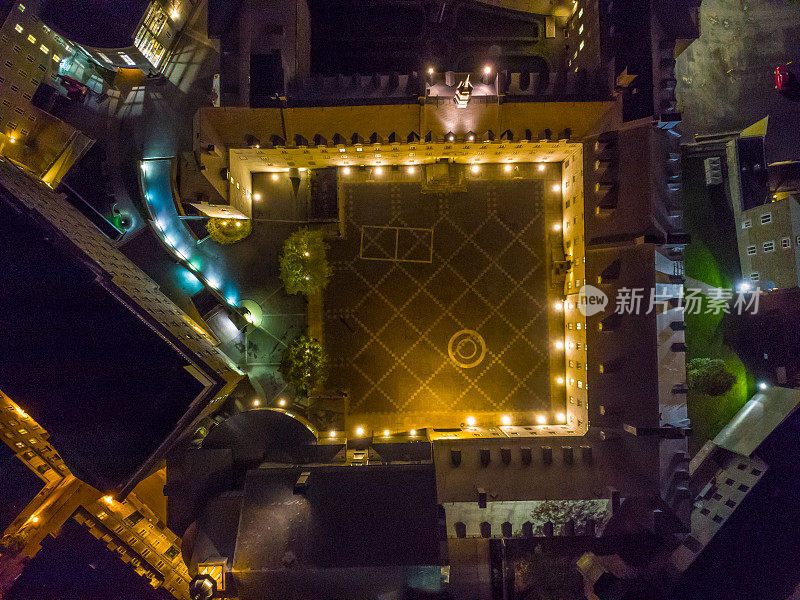 鸟瞰魁北克市神学院庭院