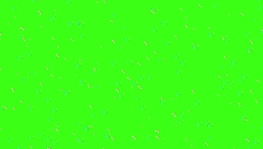 肥皂泡漂浮在色键绿色屏幕背景下，蓝天下用阳光照射，吹泡泡高清在线视频素材下载