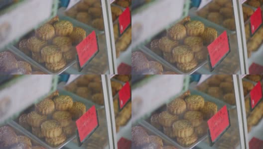 马来西亚东部美里的一家著名饼干饼干工厂，专门生产不同的月饼，出售的最终产品高清在线视频素材下载