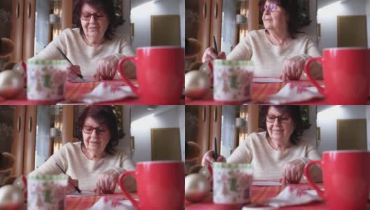 祖母的圣诞祝福高清在线视频素材下载