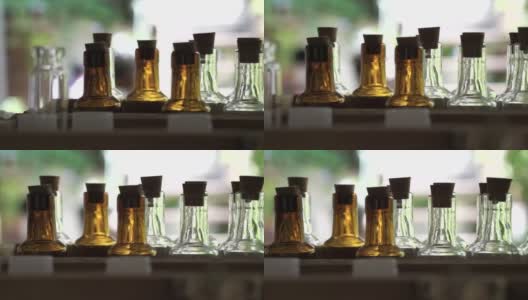 自制工艺香精香水或油香容器成排排列高清在线视频素材下载