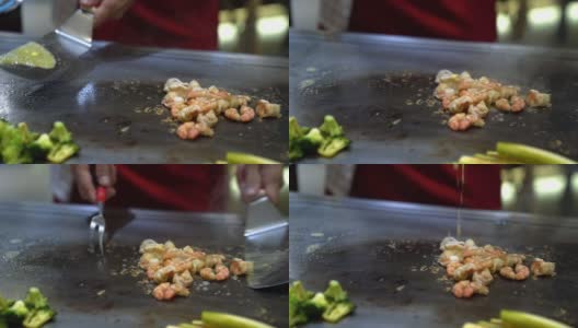 慢镜头厨师烧烧虎虾日式烧烤铁板烧高清在线视频素材下载