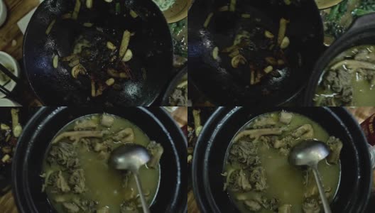 韩国美食在热锅韩国餐厅高清在线视频素材下载