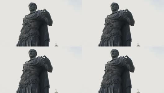 罗马凯撒雕像，意大利罗马。股票。尤里乌斯·凯撒雕像的视频高清在线视频素材下载