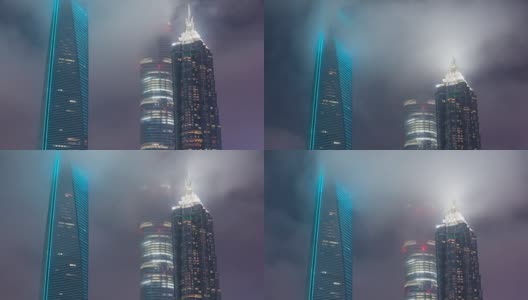 时间流逝——在雾霾的夜晚照亮上海的摩天大楼(cula Panning)高清在线视频素材下载