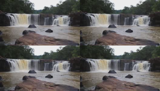 Tad Ton瀑布在泰国chai yapum的Tad Ton国家公园歌唱，概念雨季高清在线视频素材下载