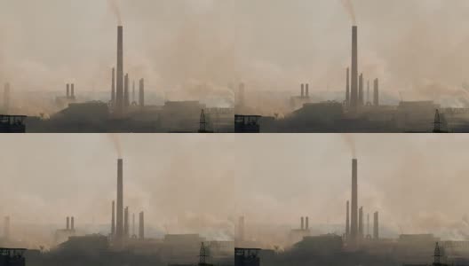 钢铁工业在日落时冒烟高清在线视频素材下载