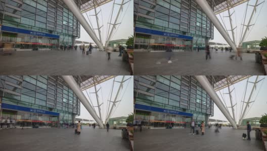 南京白天时间主要火车站前门拥挤，延时全景4k中国高清在线视频素材下载