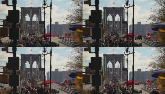 布鲁克林大桥上的行人高清在线视频素材下载