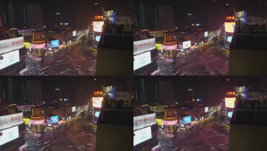 夜间长沙市区著名的拥挤十字路口屋顶全景4k中国高清在线视频素材下载