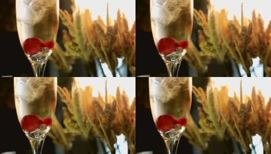 香槟杯里的结婚戒指高清在线视频素材下载