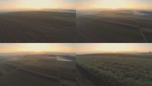 高清:空中拍摄的日出时的乡村高清在线视频素材下载