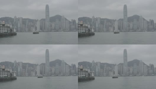 维多利亚港和港岛天际线阴天。香港拥有世界上最多的摩天大楼。日志,F-log。高清在线视频素材下载