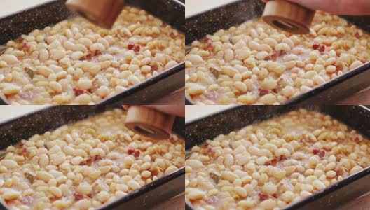 青豆在砂锅菜高清在线视频素材下载
