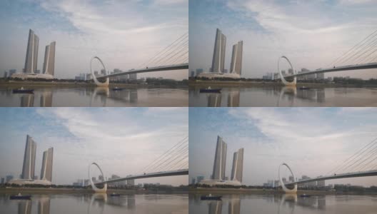 日落时分南京著名国际青年文化中心人行天桥慢镜头全景4k中国高清在线视频素材下载