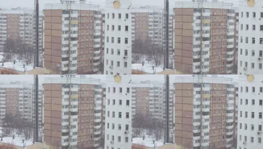 市区下雪。高清在线视频素材下载