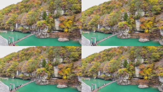 时光倒流:日本福岛的丰和町挤满了游客高清在线视频素材下载