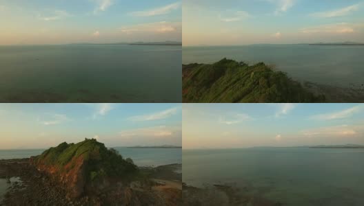 鸟瞰图的海岸在日落在Koh Lanta岛在泰国。高清在线视频素材下载