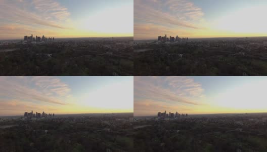 日落后拍摄的洛杉矶无人机摄影车高清在线视频素材下载