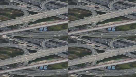 天桥鸟瞰图和繁忙的交通高清在线视频素材下载